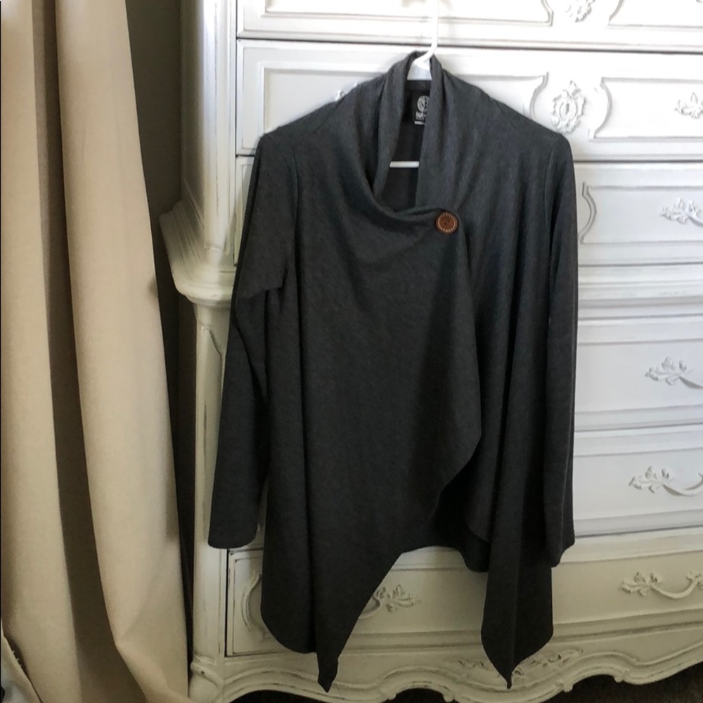 Draped poncho/shawl with button closure